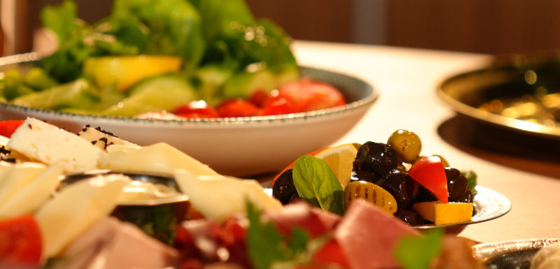 Piknik mi Restoran mı? Doğa Tatili Yemek Tercihleri